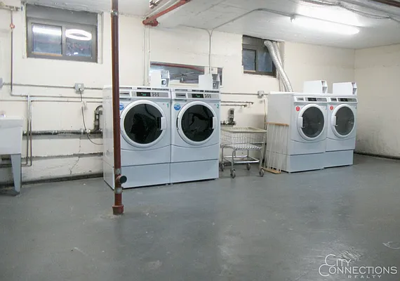 Rented by City Connections Realty | media 14