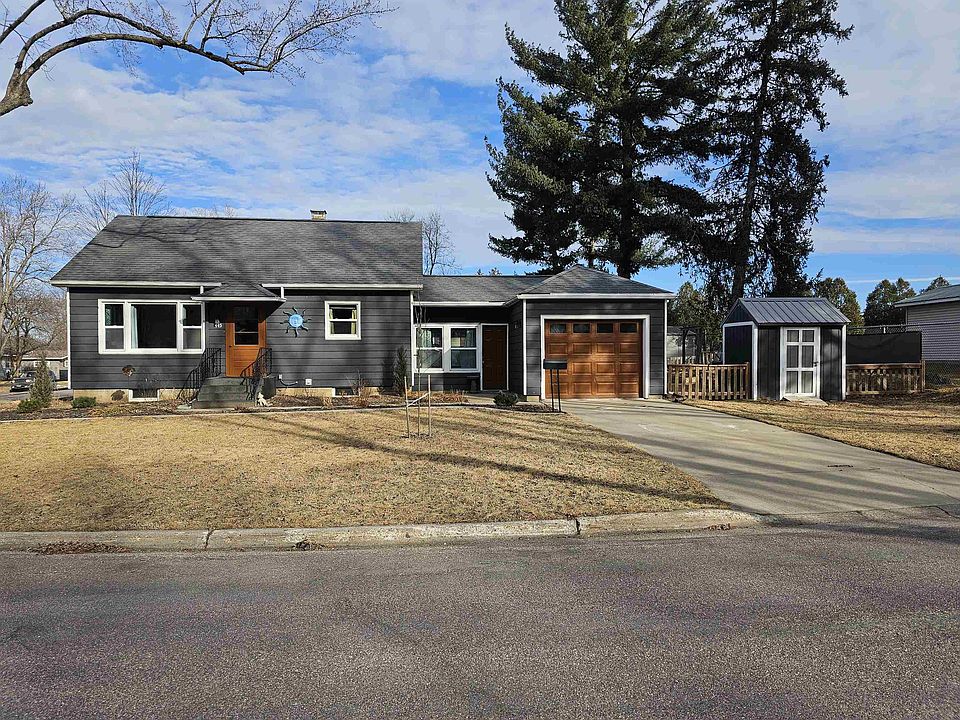 1st image of 445 Mary Ave