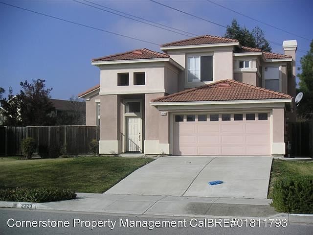 1st image of 2323 Flickinger Ave