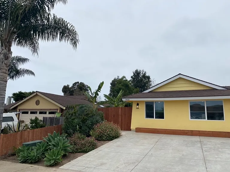 1485A Manzanita St — Photo 1