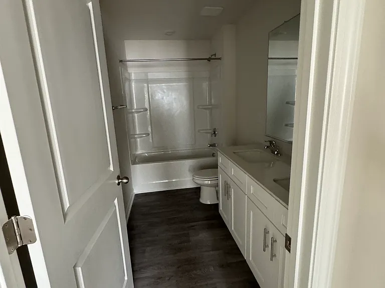 113 Beechwood Cir — Photo 4