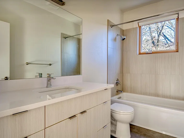 2701 SE Clinton St #5 — Photo 15