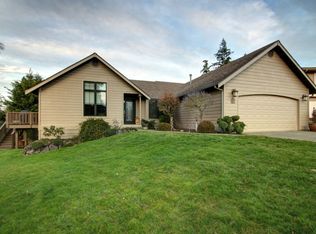 2309 Monica Dr, Mount Vernon, WA 98273