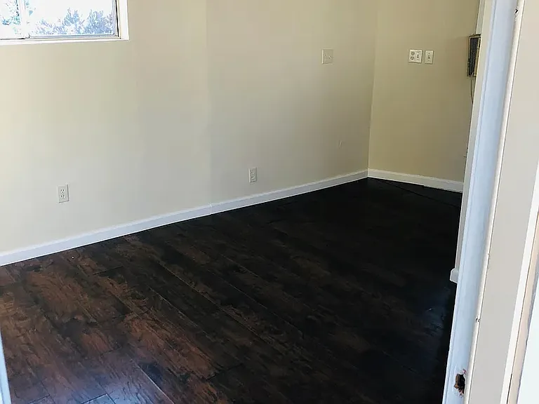 18741 Hanna Dr — Photo 10