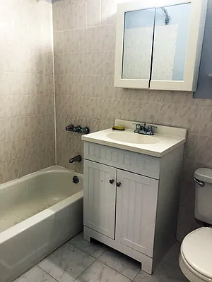 Rented by Walker Whiteside Pettibone, LREB | media 7