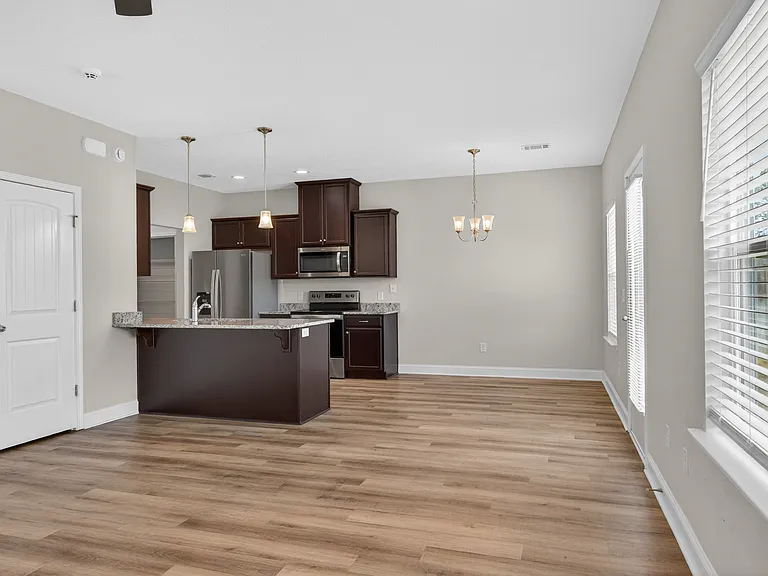 1026 Grayson Ave — Photo 8