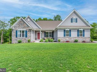 206 Stone Arch Dr, Marysville, PA 17053