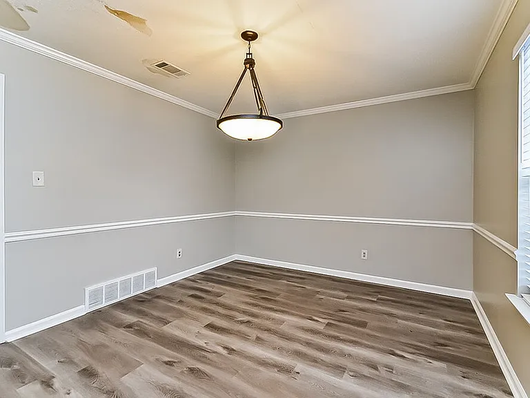 8419 Duval Ave — Photo 6