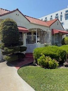 2541 S Curson Ave, Los Angeles, CA, 90016