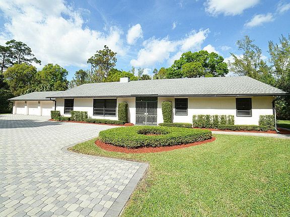 Home For Sale In Palm Beach Farms