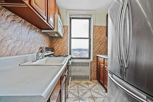 Sold by Avenue Sotheby's International Realty | media 20