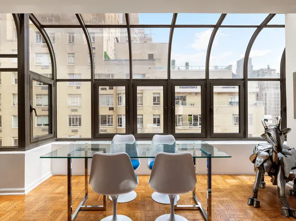 860 Fifth Avenue image 3 of 8