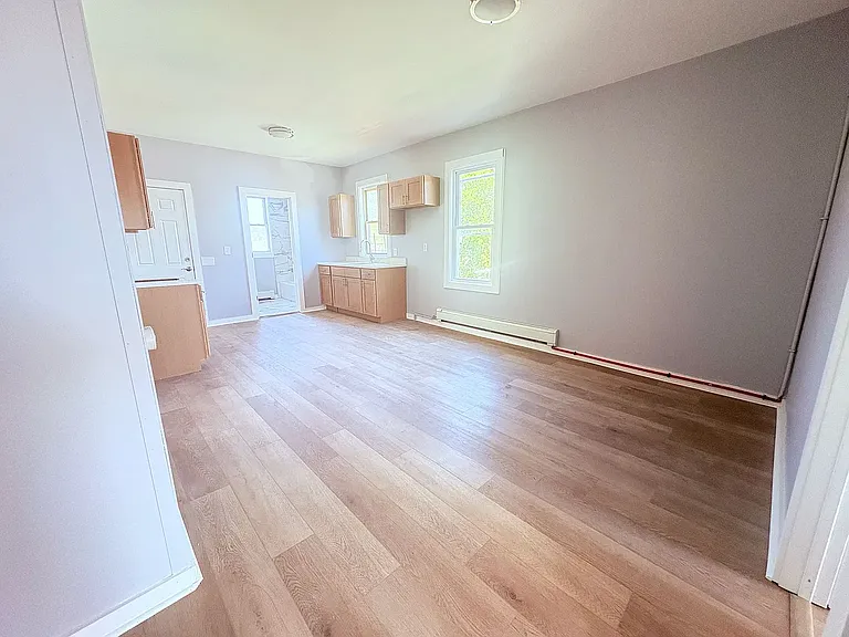 124 Highland St #1 — Photo 5