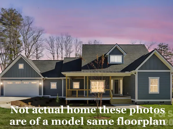 167 Haywood Crossing Dr, Hendersonville, NC 28791