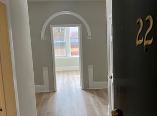40 Hemenway St #22, Boston, MA 02115