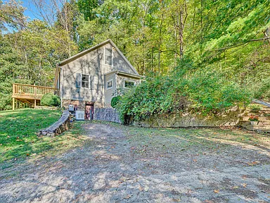 Property photo 31