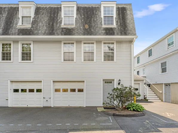 266B Seaside Avenue #266B, Stamford, CT 06902