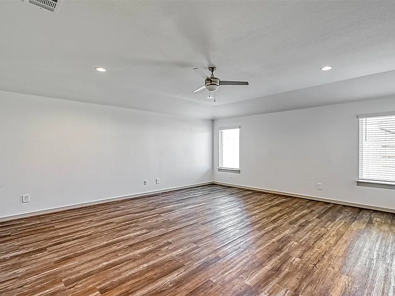 815 Dahlia Petal Dr — Photo 9