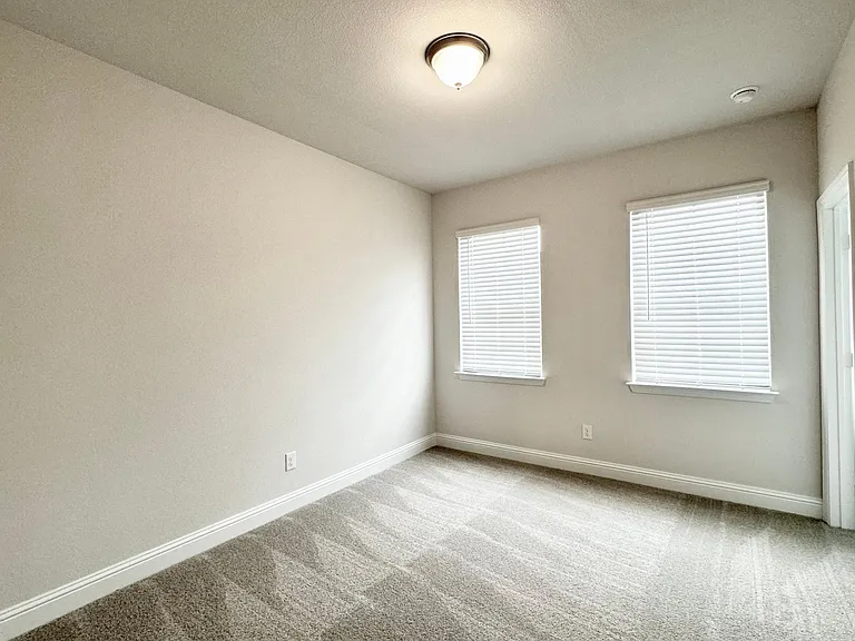 7837 Bayside Dr — Photo 13