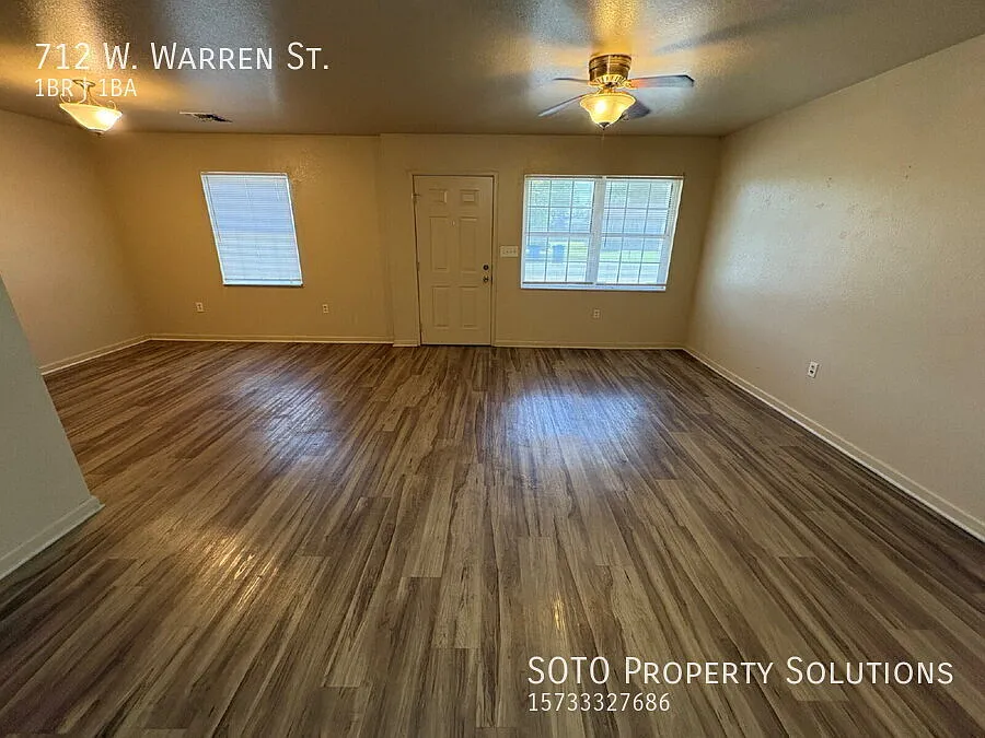 Building Photo - 712 W Warren St