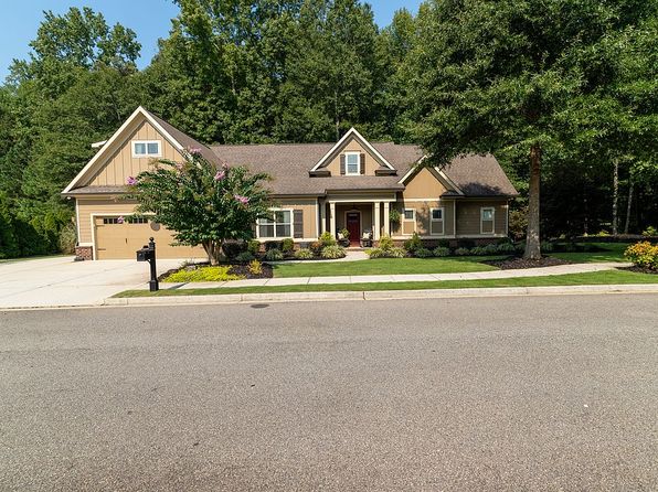 1640 Madison Ct
