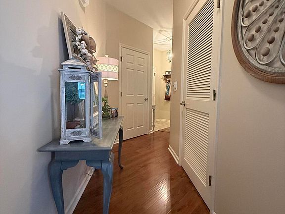 3rd image of 2231 Locksley Woods Dr #A