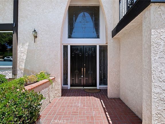 4th image of 17601 Arvida Dr