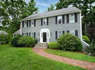 16 Apple Hill Ln, Duxbury, MA 02332