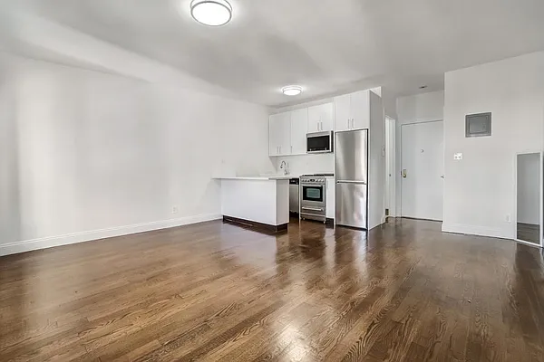 Rented by Corcoran | media 1