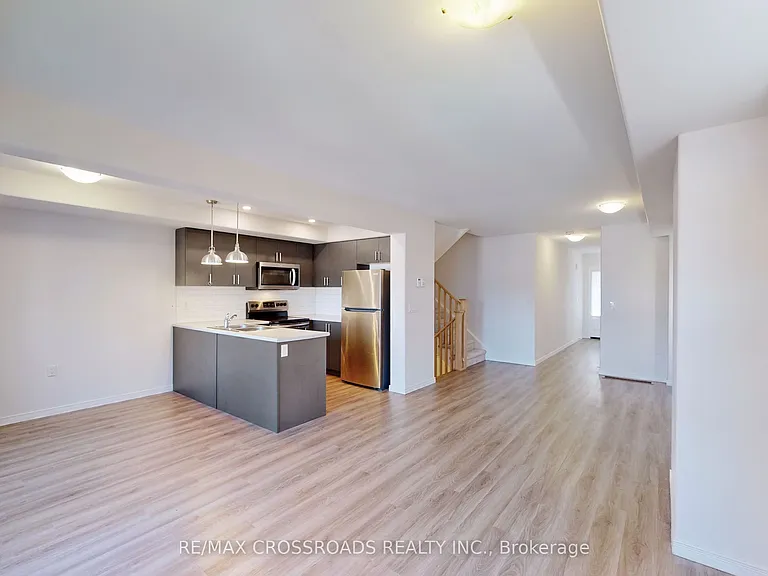 1638 Hetherington Dr — Photo 8