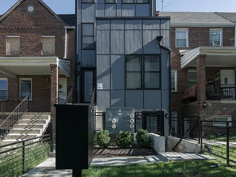 1632 K St NE #PENTHOUSE — Photo 1