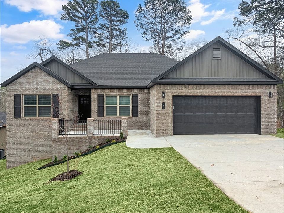 1st image of 5 Newmilns Ln