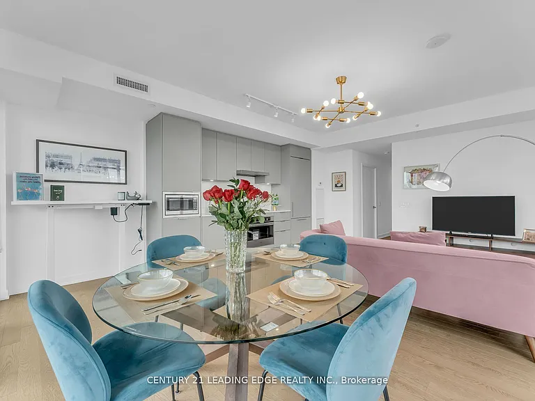 20 Lombard St #3603 — Photo 16