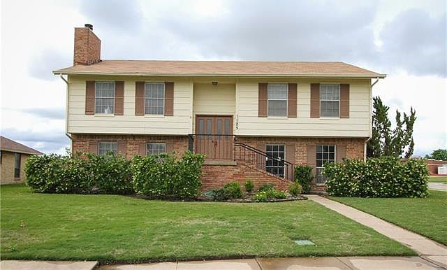 1st image of 1125 Columbine Dr