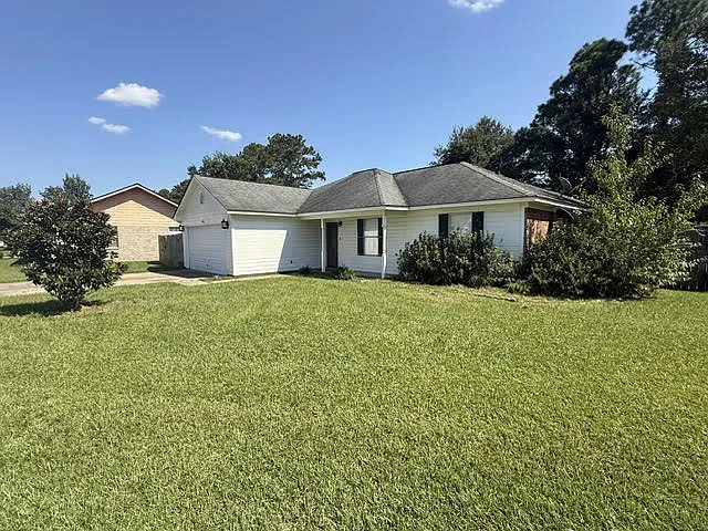 10713 Plummer Cir — Photo 3