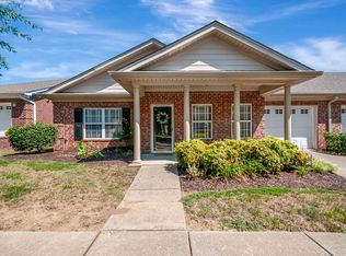211 Wrennewood Ln, Franklin, TN 37064