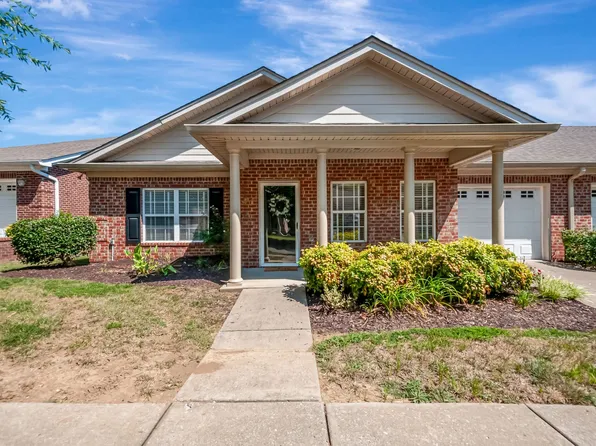 211 Wrennewood Ln, Franklin, TN 37064