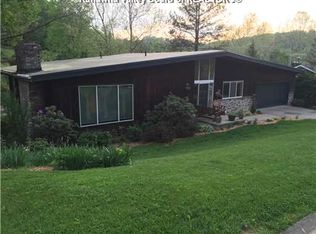 112 Springlea Dr, Winfield, WV 25213