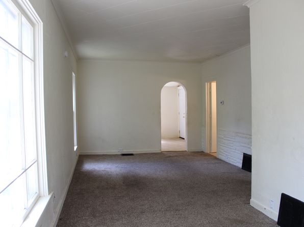 1231 Summit Ave APT 1