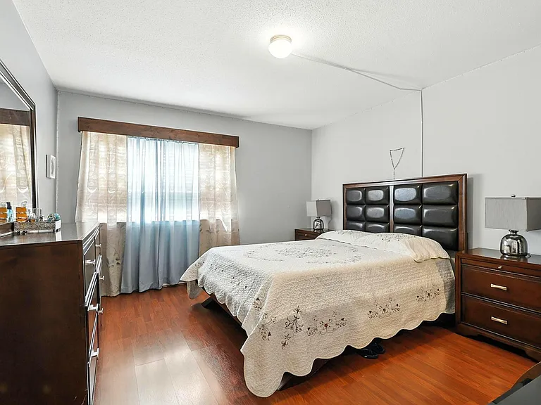 1532 Prairie Grove Dr — Photo 16