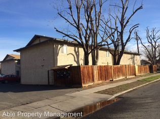 200 Lincoln Ave APT 8, Bakersfield, CA 93308
