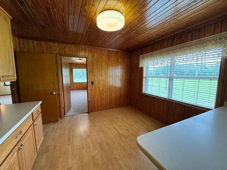 18755 SE County Road 137 — Photo 5