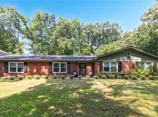 3977 Shannon Dr, Trinity, NC 27370