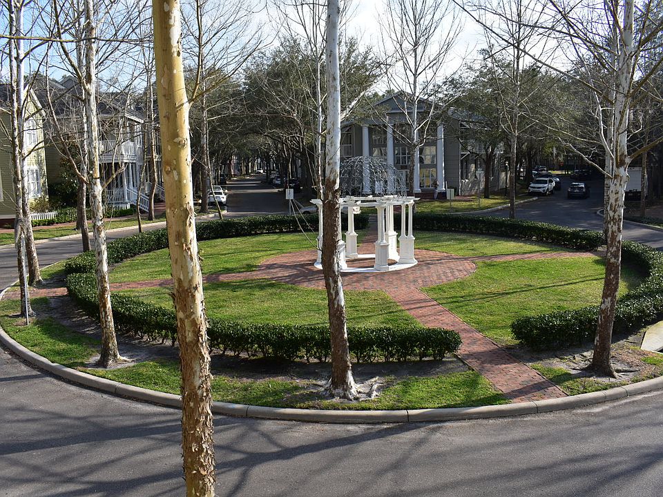 1st image of 4735 SW 91st Dr Unit 209