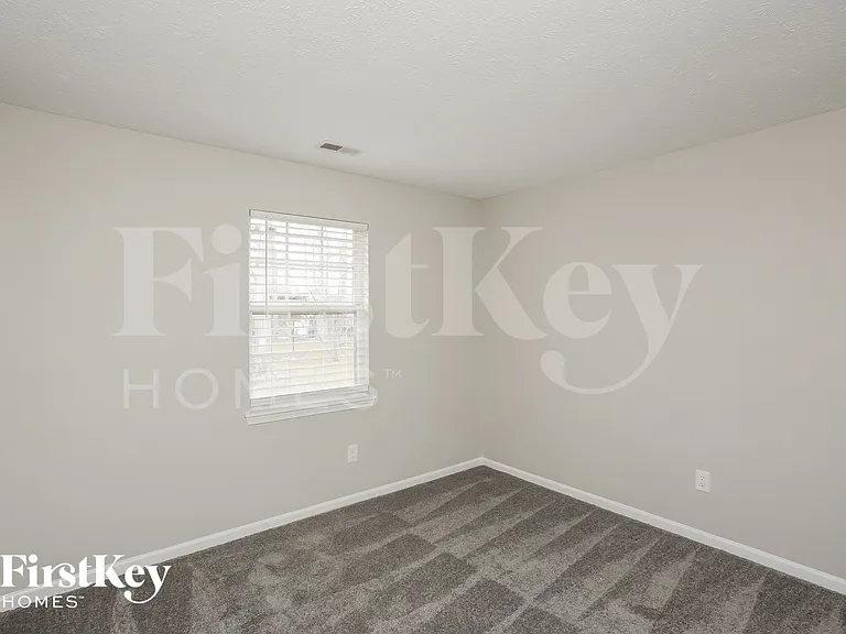 3335 Carly Ln — Photo 12