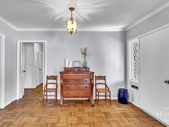 5th image of 602 Washington Avenue