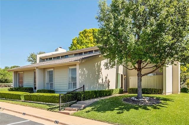 1st image of 100 Lido Cir APT A2