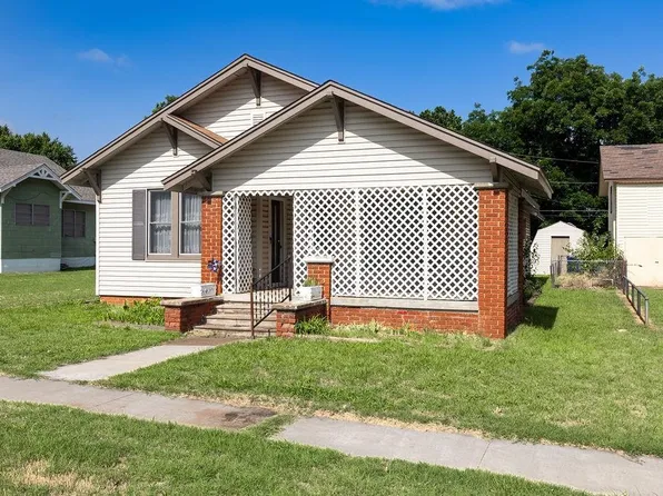 312 S Broadway St, Marlow, OK 73055