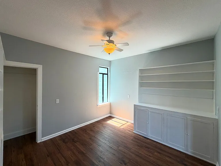 1221-1225 Folsom Street — Photo 10