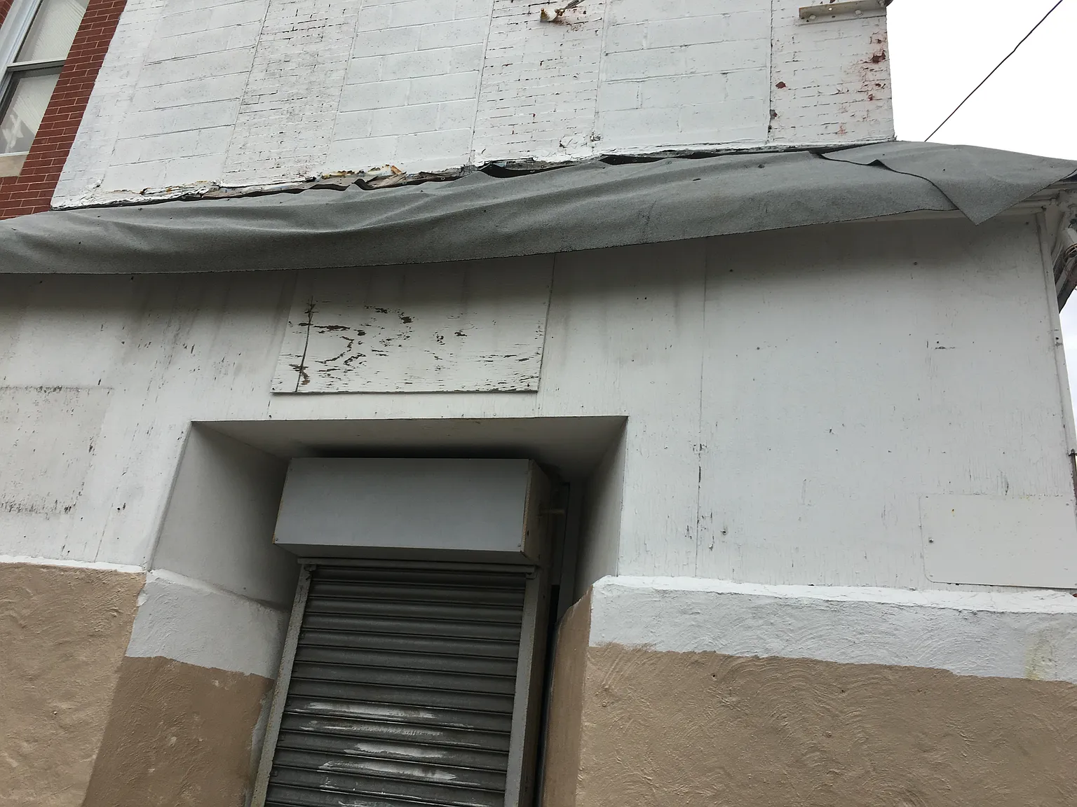 1553 Finley Ave photo 1